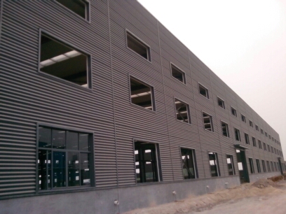 晒一组上海某钢结构厂房外墙彩钢板横装施工图